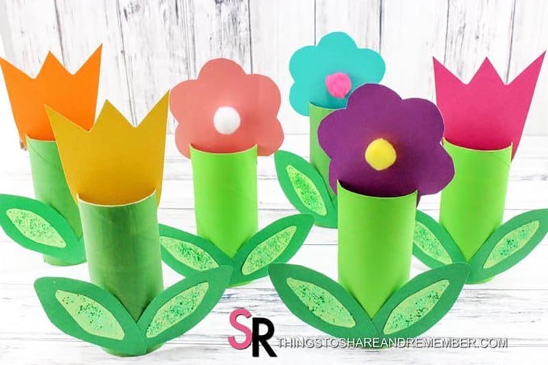 Tulipes en papier, bricolage simple pour petite fille - Waaaouh PRO